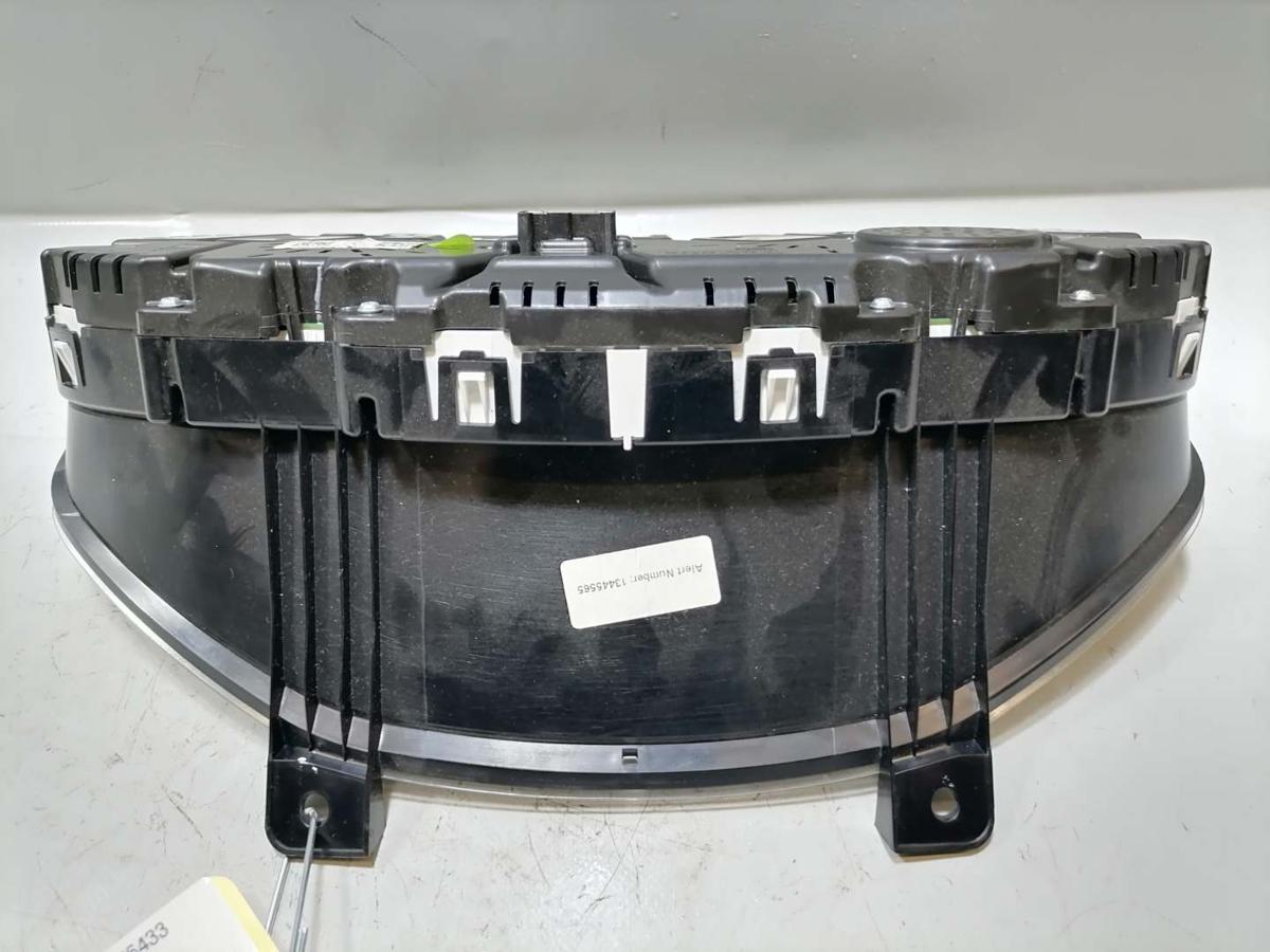Ford Fiesta MK7 original Kombiinstrument Tacho 1,1 52KW Bj.2018